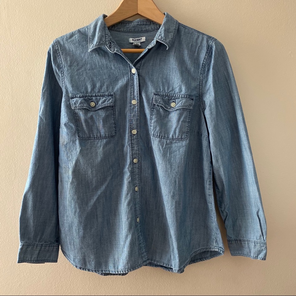 Classic Chambray Shirt